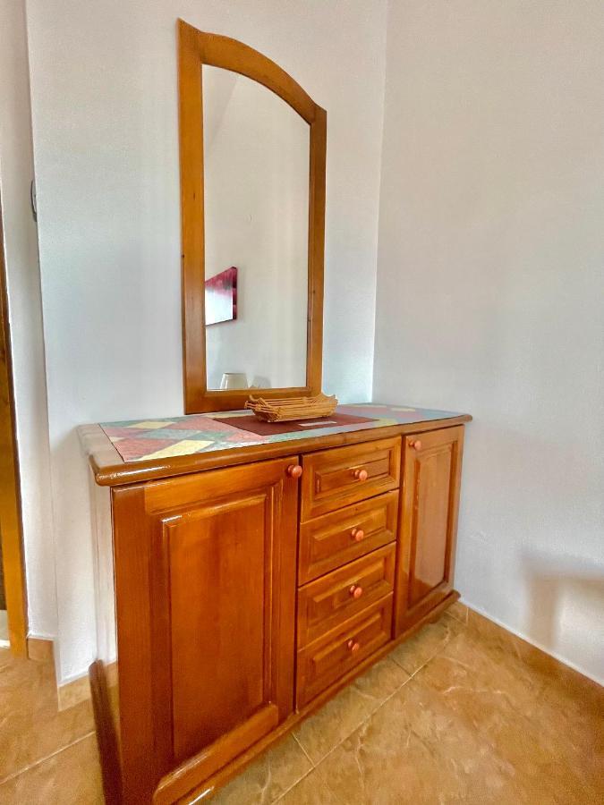 Vila L Budva Hotel Bagian luar foto