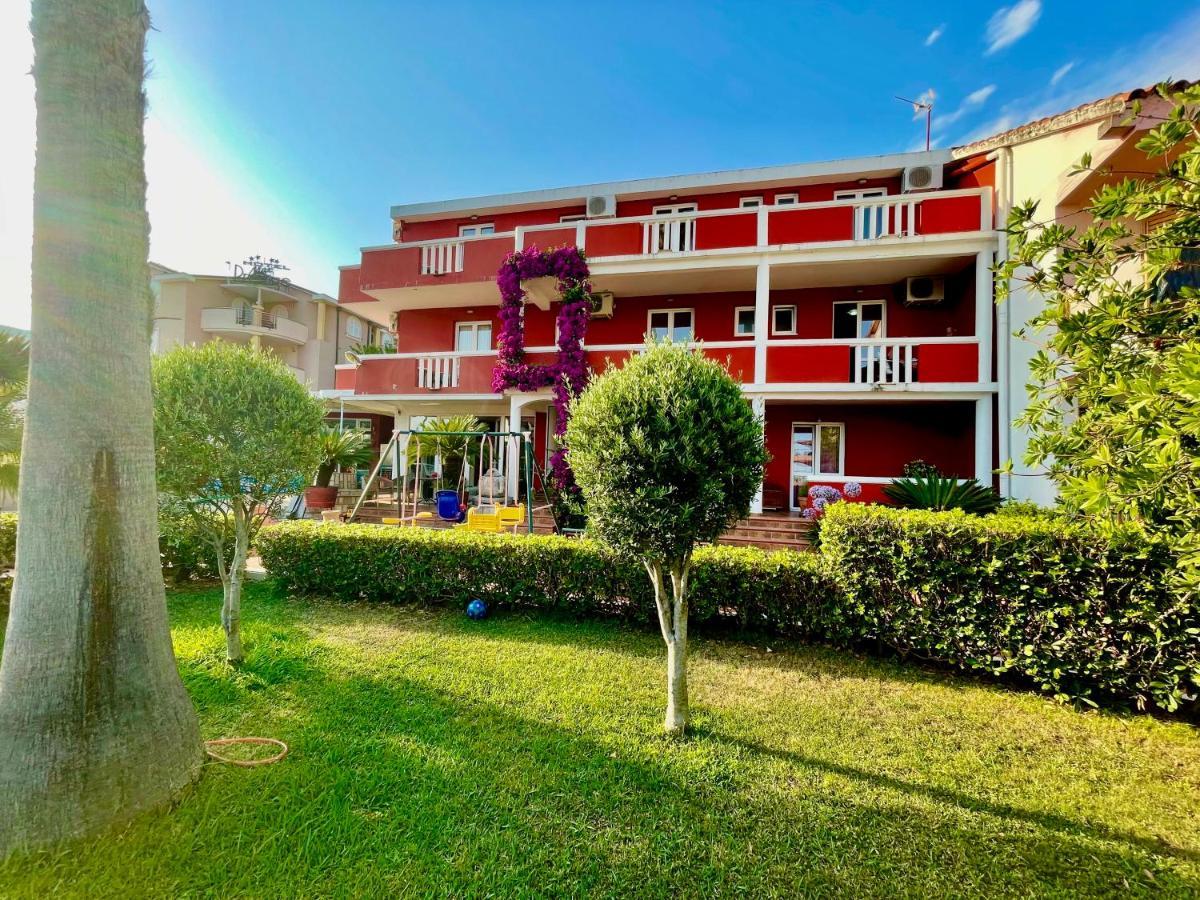 Vila L Budva Hotel Bagian luar foto